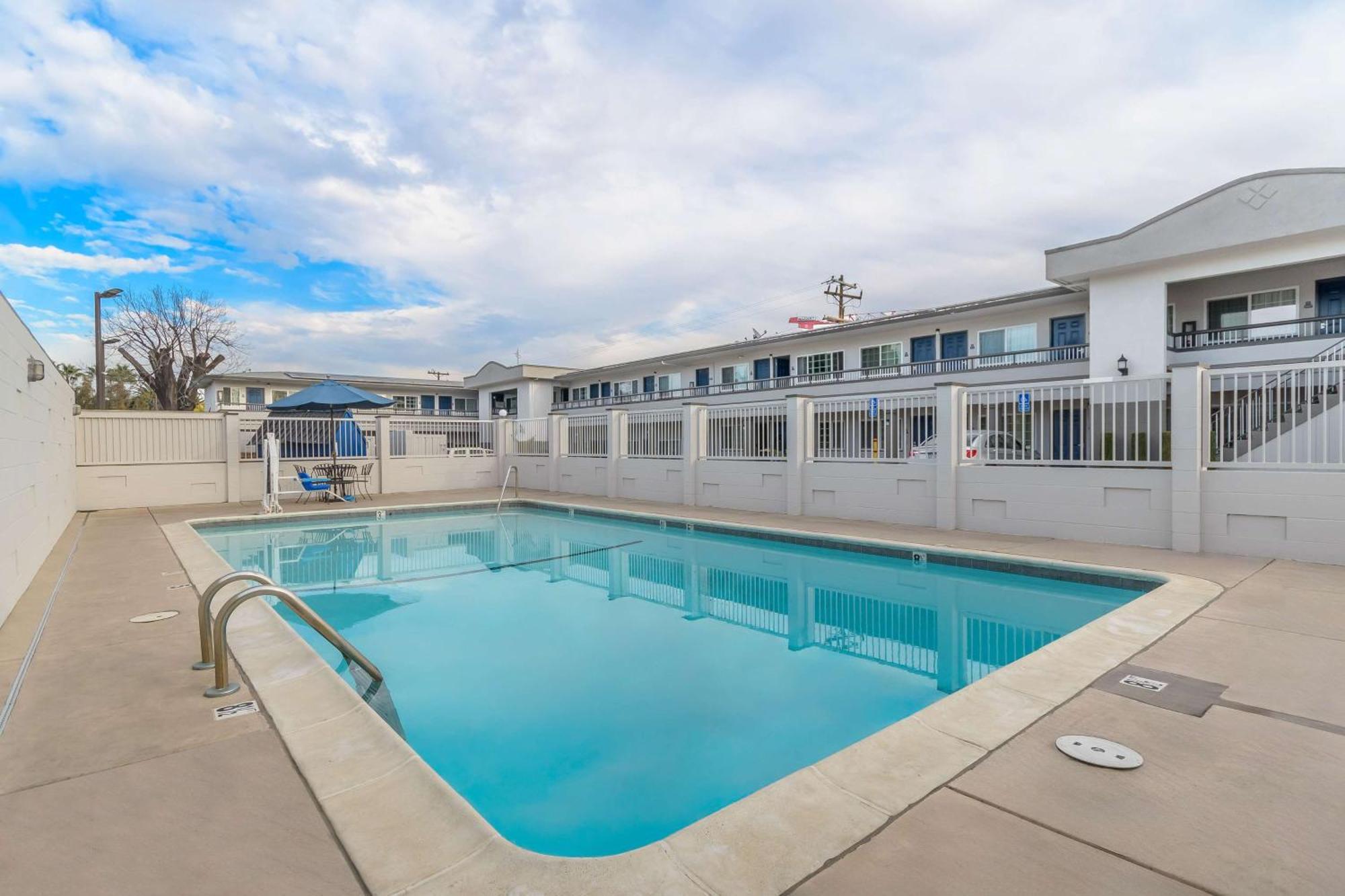 Motel 6-San Jose, Ca - Convention Center Exterior photo